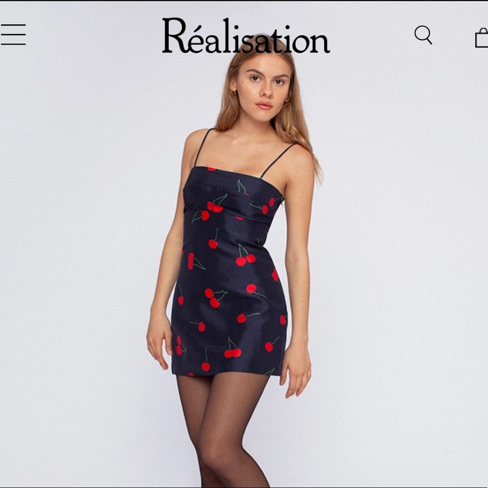 Realisation Par The Christy in Wild Cherry